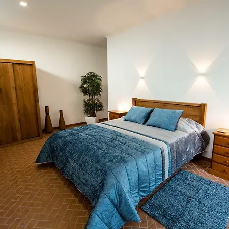 Azores Olive Garden House *